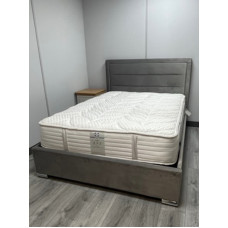 CLEARANCE Horizontal Ottoman Bedframe