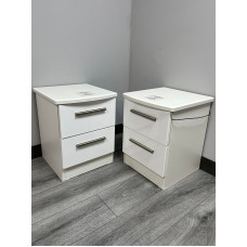 CLEARANCE Pair Of Knightsbridge Bedsides