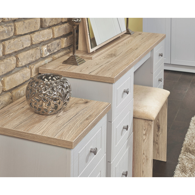 Vienna 4 Drawer Deep Chest Vienna 4 Drawer Deep Chest