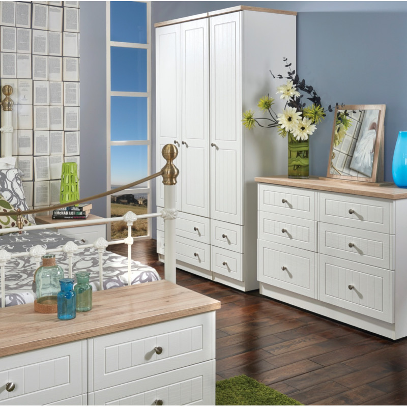 Vienna 4 Drawer Deep Chest Vienna 4 Drawer Deep Chest