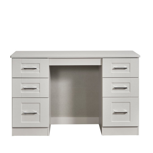 York 6 Drawer Kneehole York 6 Drawer Kneehole